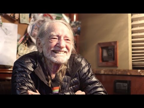 Willie Nelson On Eggs, Martial Arts &amp; Living A Life Without Worry | Southern Living